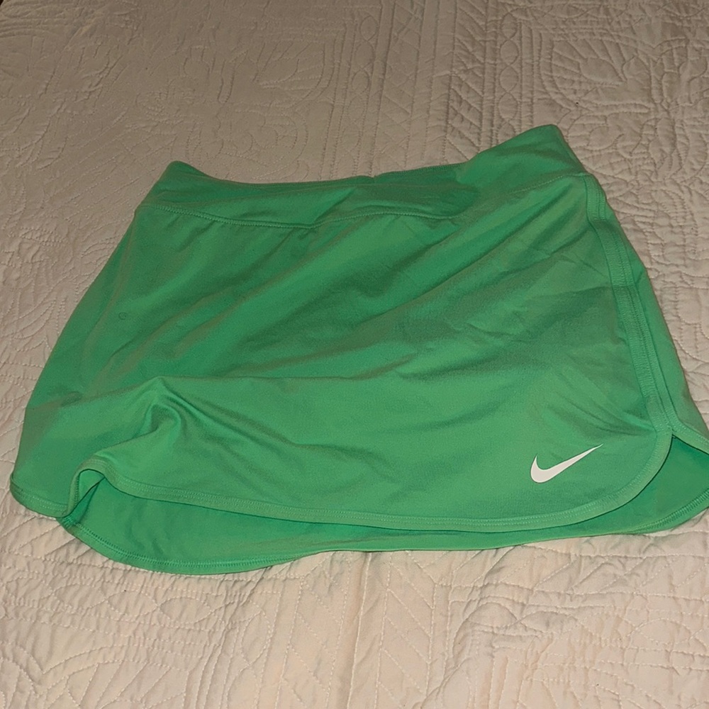 Green Nike Golf / Tennis Skirt - size small